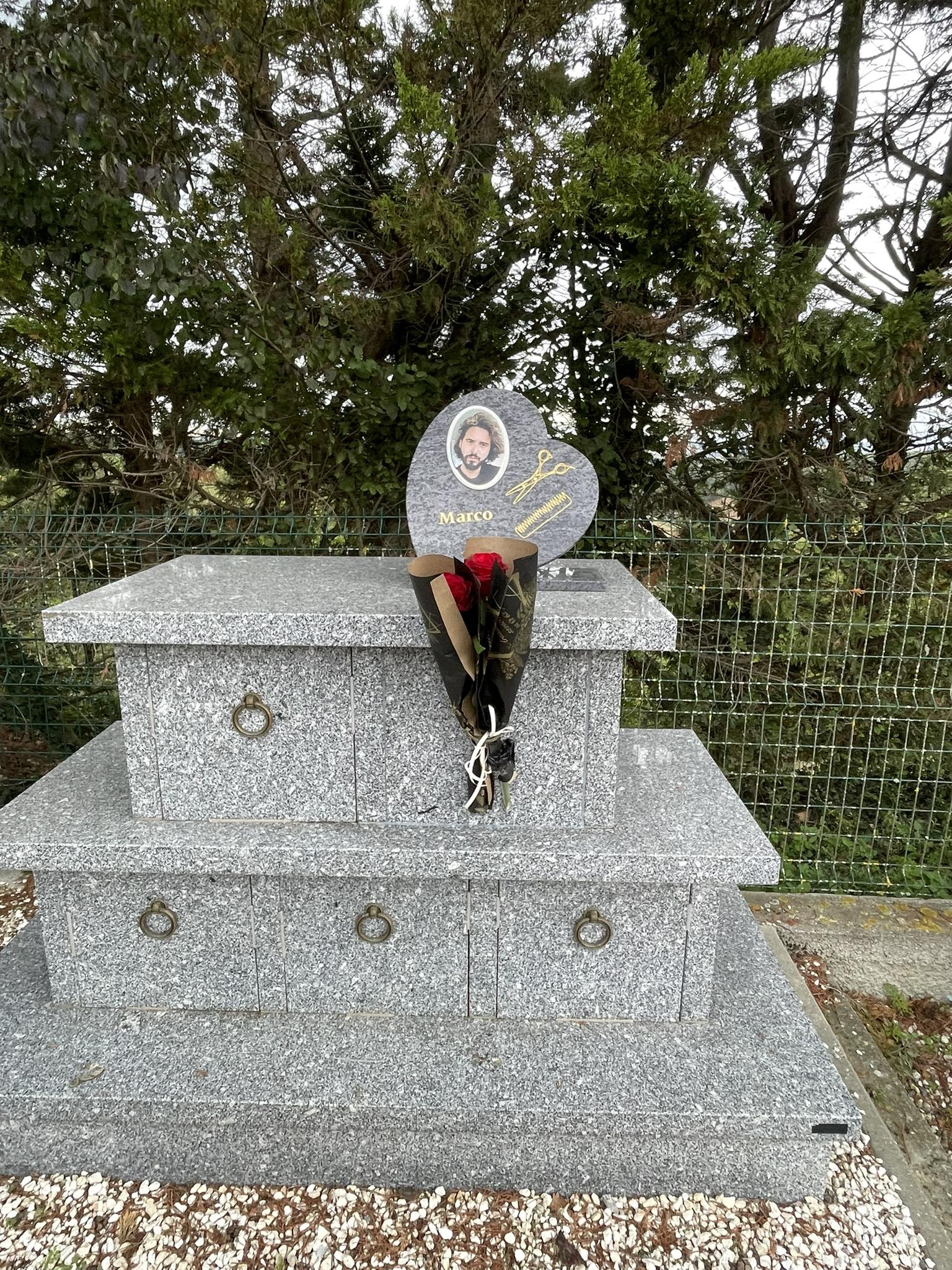 $"Souvenir